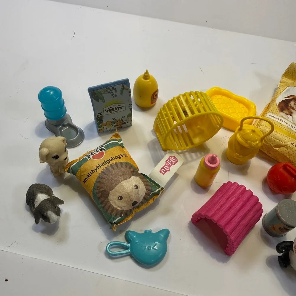 Mixed Miniature Pet Toy Lot My Life As Accessories Animals Food House 25+ Pc